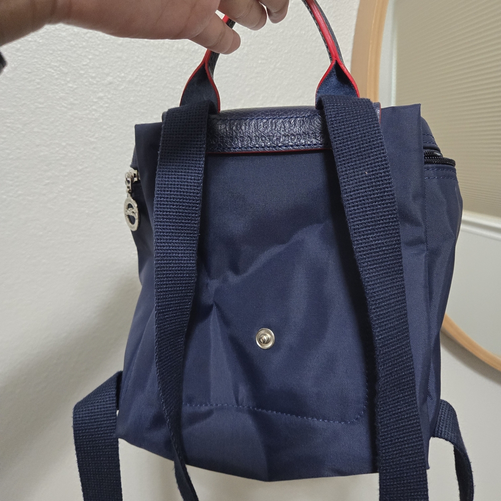 Longchamp Navy Blue Mini Bag with Red Accents - Picture 2 of 4